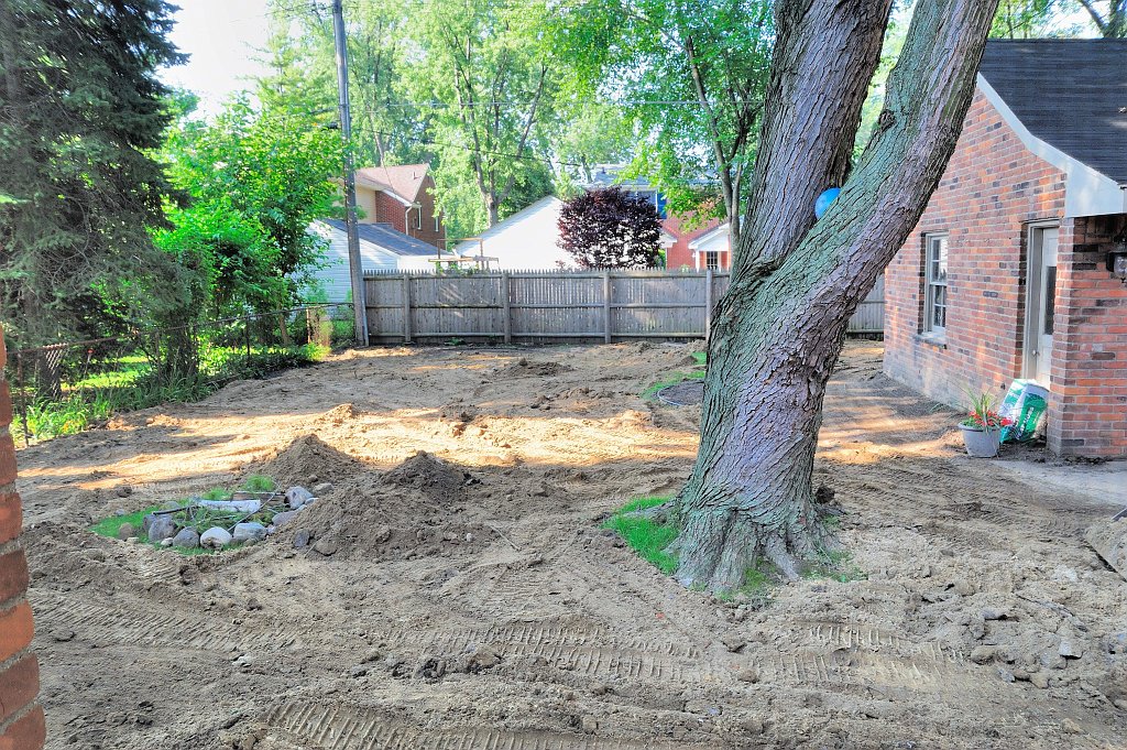 backyardbeach.jpg - stephengmeiner@comcast.net